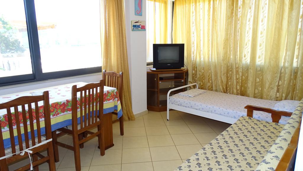 קסאמיל Petro'S Apartments מראה חיצוני תמונה